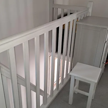 Maison Familiale Avec Terrasse Pres De La - Fr-1-323-484